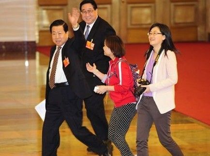 拦部姐走红被部长调侃 拦部姐赵倩 赵倩 赵倩生活照 拦部秘籍