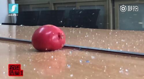 小凤侃世界 儿童玩具 水弹枪