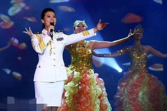 谭晶 中国儿童慈善奖 爱心奉献奖 中国儿童少年基金会 公益基金会